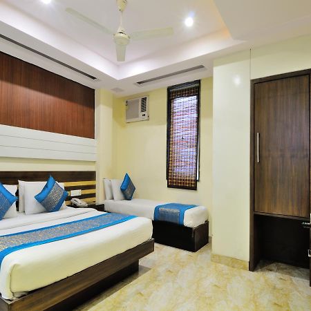 Hotel Gold Star Inn - Paharganj Új-Delhi Kültér fotó
