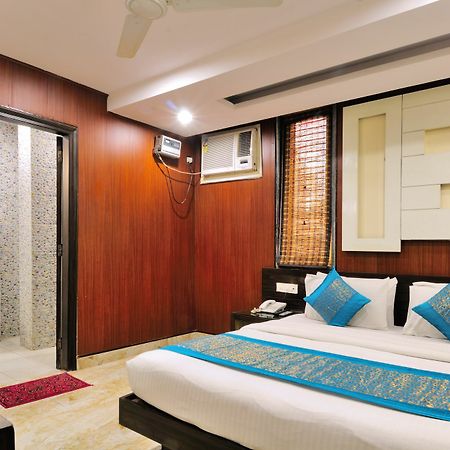 Hotel Gold Star Inn - Paharganj Új-Delhi Kültér fotó