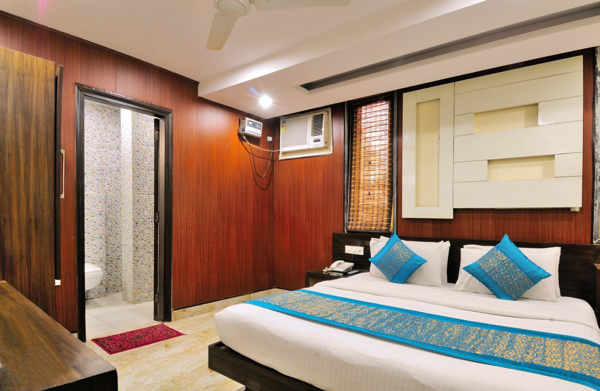 Hotel Gold Star Inn - Paharganj Új-Delhi Kültér fotó
